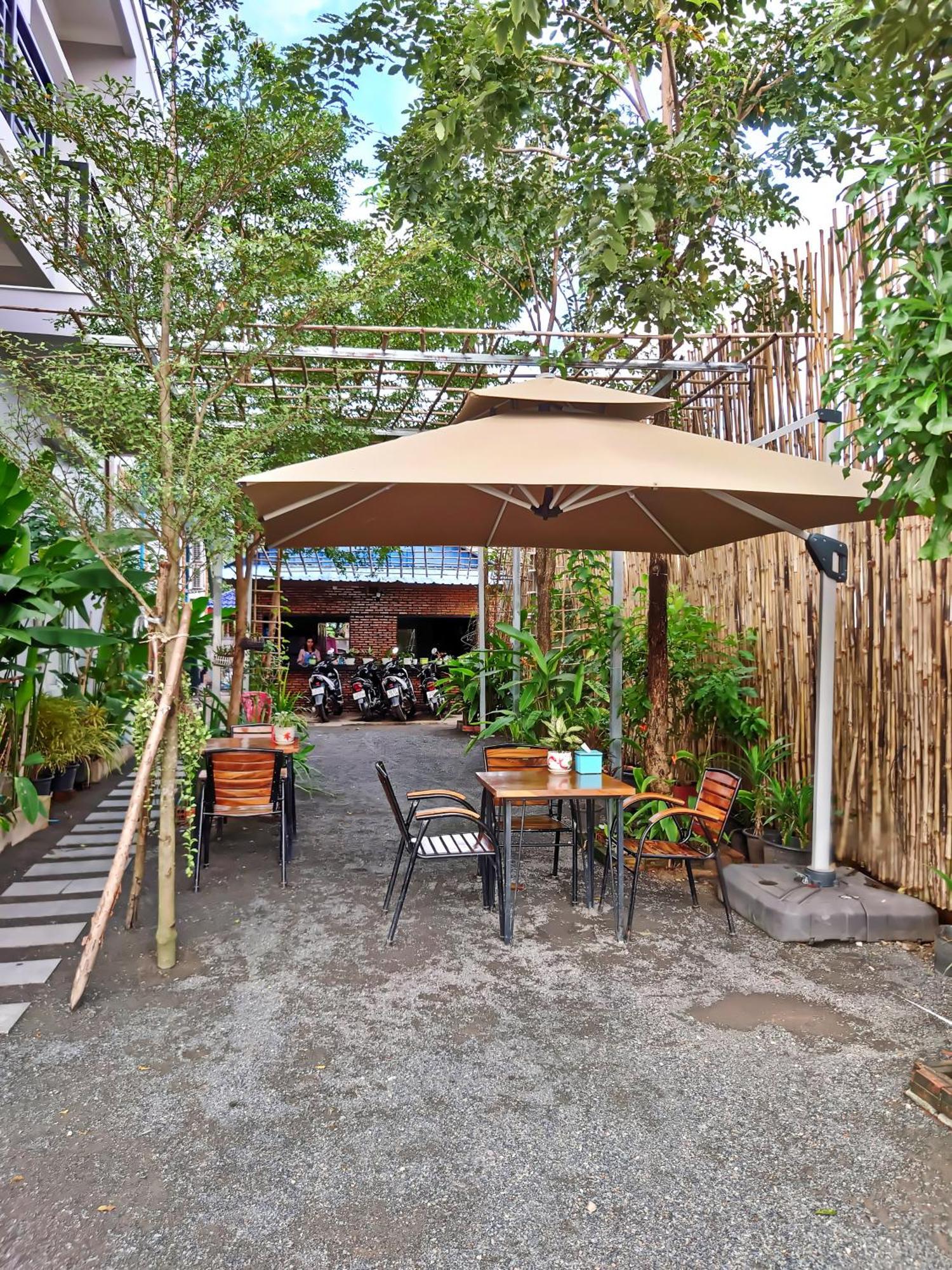 Kampot Coco Guest House Екстериор снимка